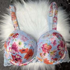 *NWOT* Victoria's Secret 32C Bombshell Plunge Padded Push-Up Bra Floral Crystal